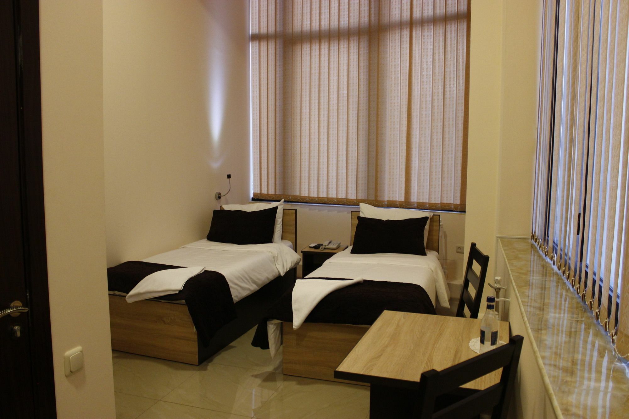 Comfort Hostel Jereván Kültér fotó